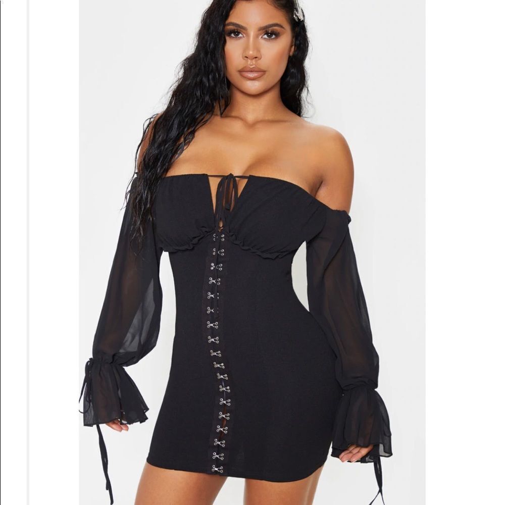 Pretty Little Thing Chiffon Sleeve Hook Dress